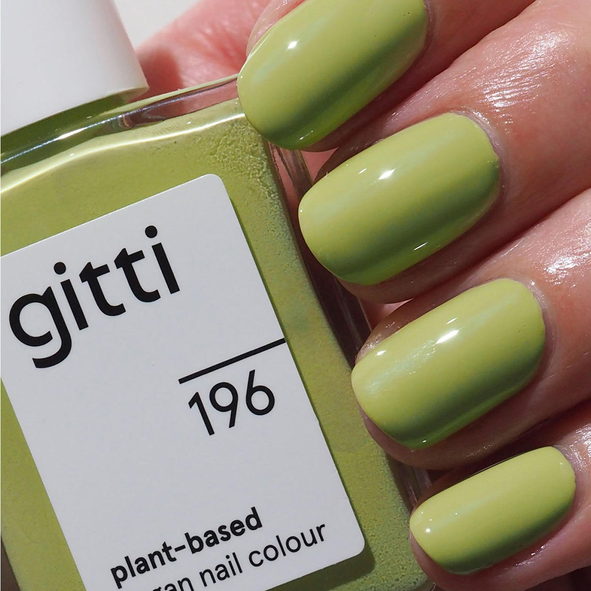 gitti no. 196 Nail Polish Garden Green 15 ml - 2