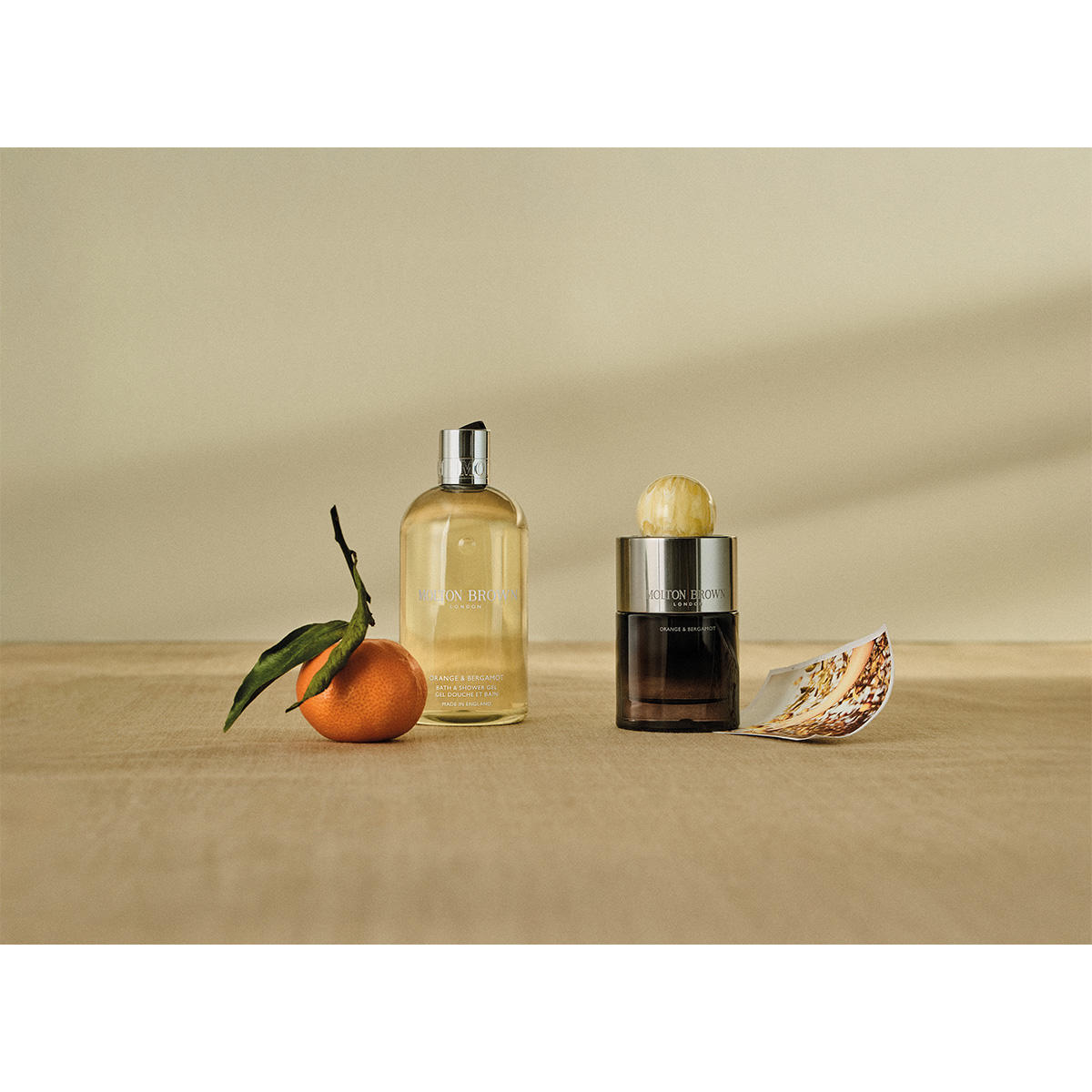 MOLTON BROWN Orange & Bergamot Fine Liquid Hand Wash Refill 400 ml - 3