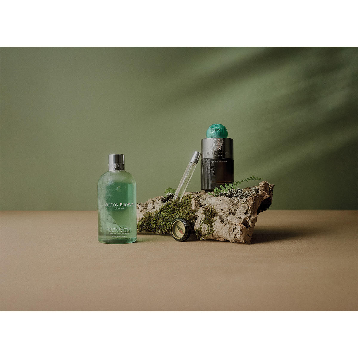 MOLTON BROWN Wild Mint & Lavandin Bath & Shower Gel 300 ml - 3