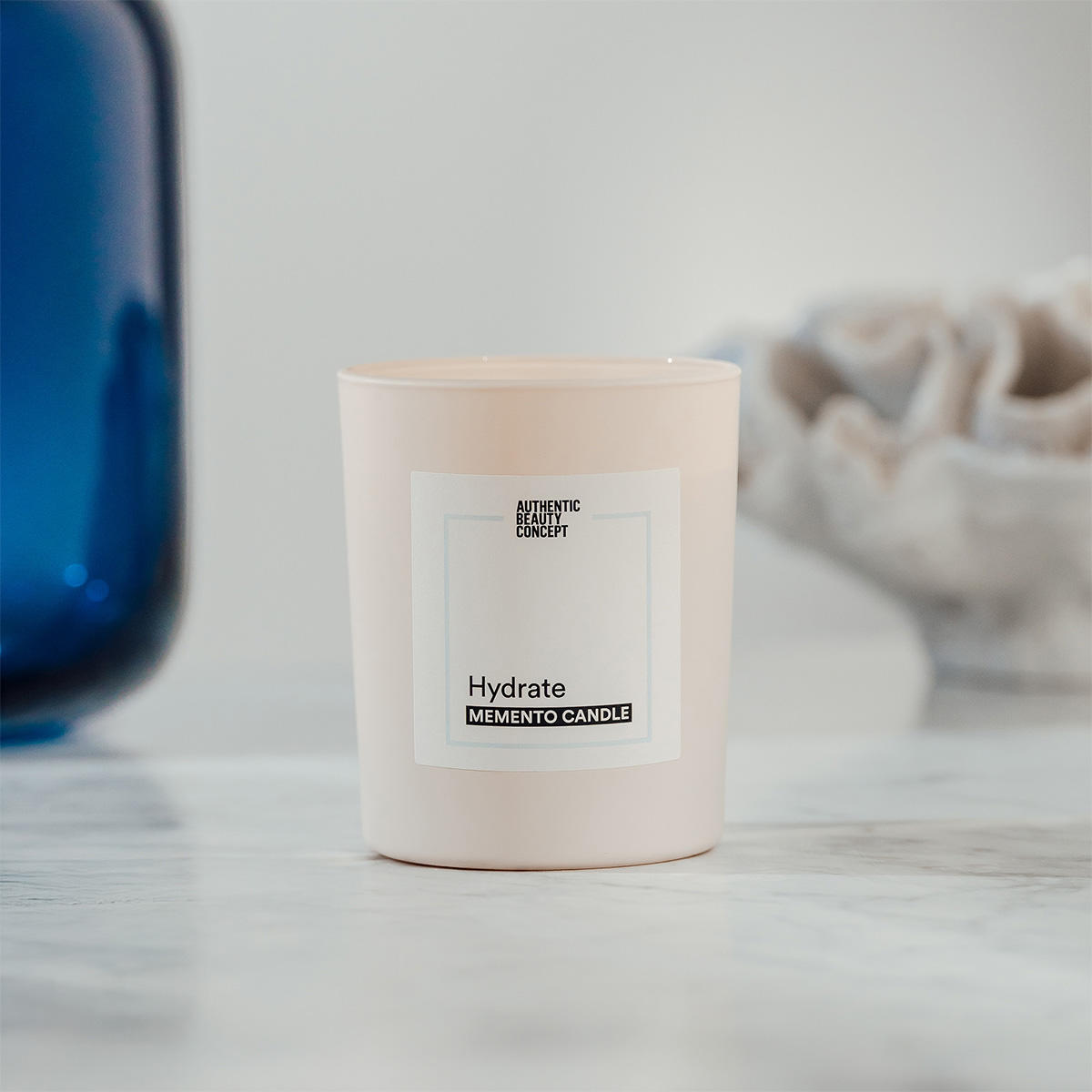 Authentic Beauty Concept Hydrate Memento Candle 240 g - 3