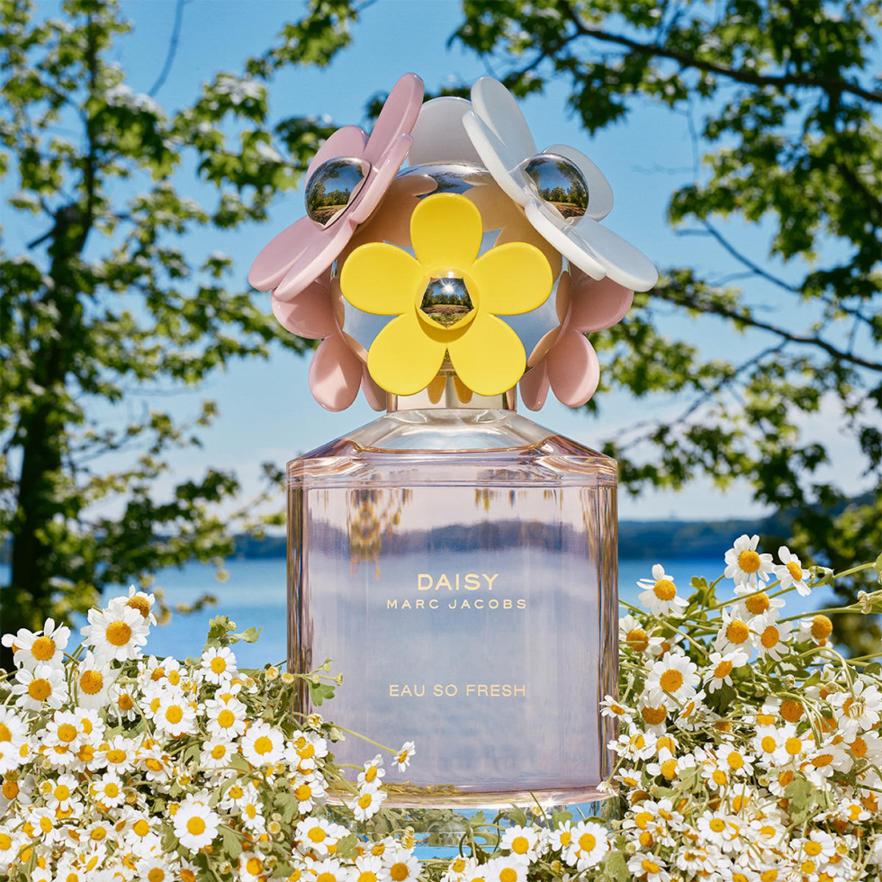 MARC JACOBS DAISY EAU SO FRESH Eau de T online kopen | baslerbeauty