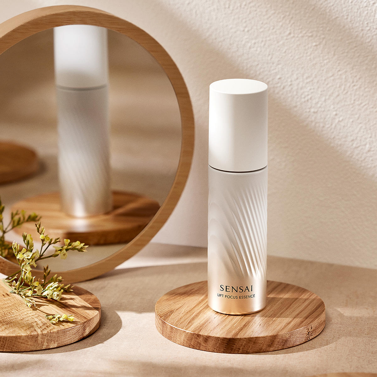 SENSAI Lift Focus Essence 40 ml - 4