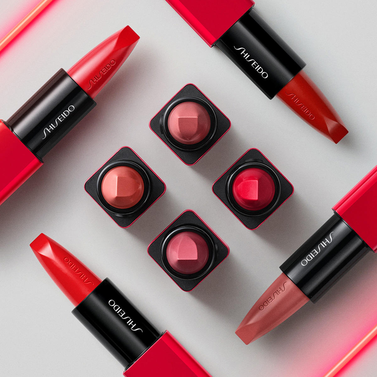 Shiseido TechnoSatin Gel Lipstick 422 FUCHSIA FLUX 4 g - 4