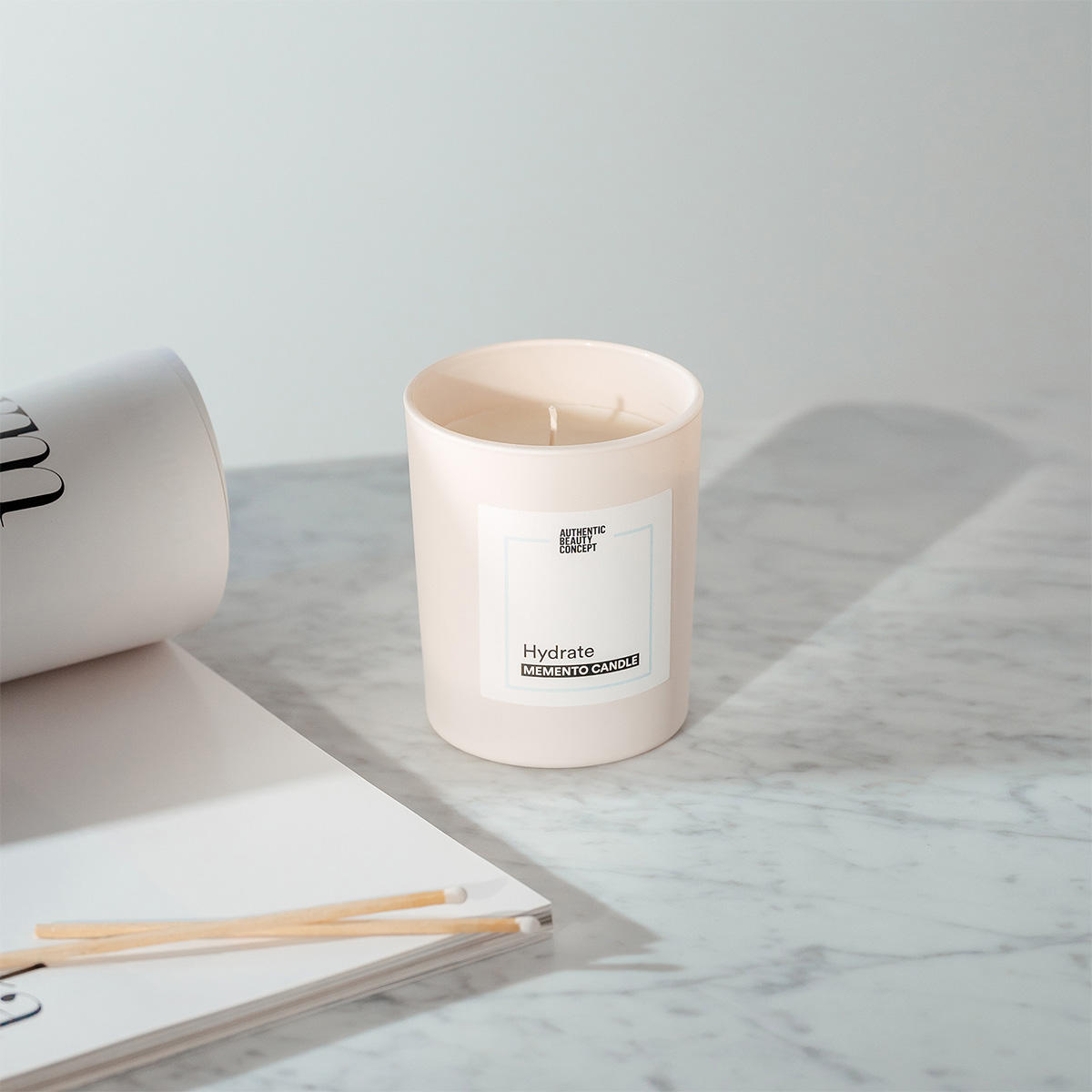 Authentic Beauty Concept Hydrate Memento Candle 240 g - 4