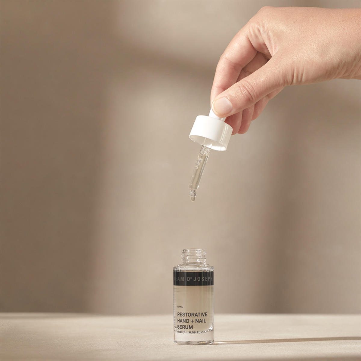 TEAM DR JOSEPH Restorative Hand + Nail Serum 15 ml - 4