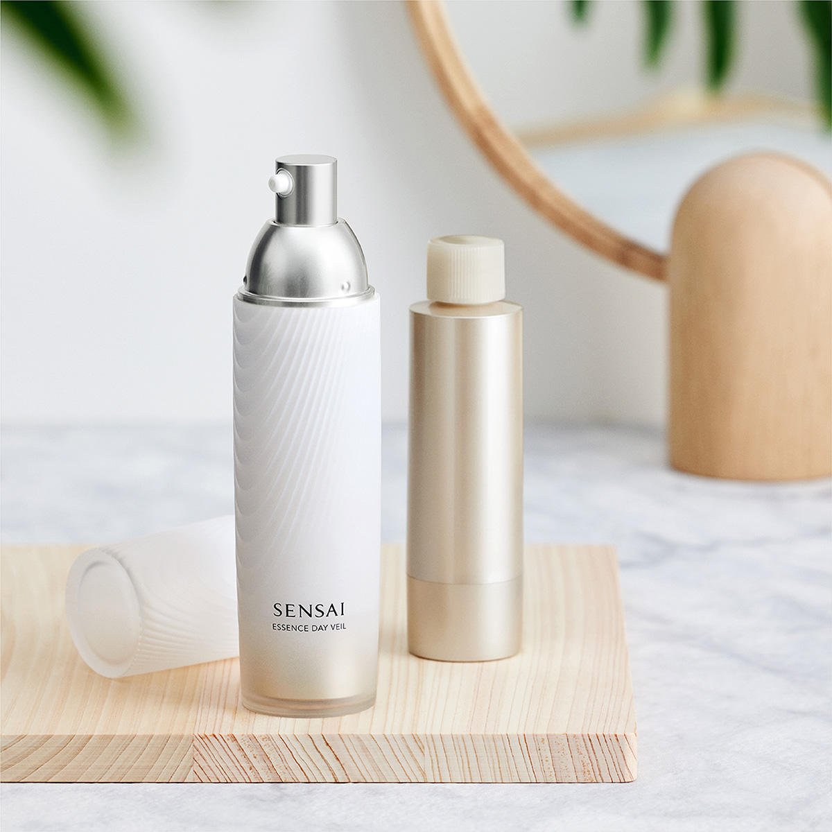 SENSAI Essence Day Veil 40 ml - 5
