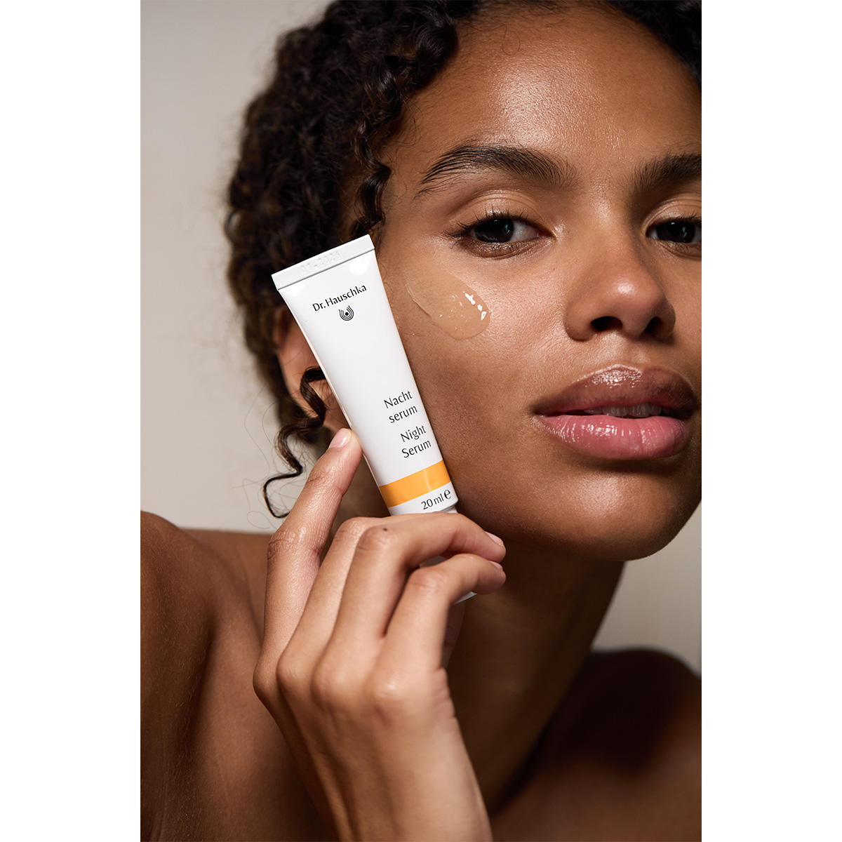 Dr. Hauschka Nachtserum 20 ml - 6
