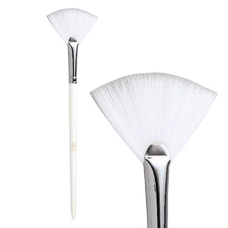 basler Lady B. Pinceau en éventail