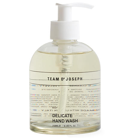TEAM DR JOSEPH Delicate Hand Wash