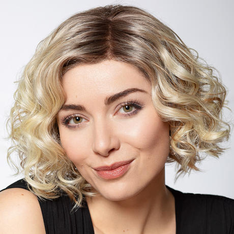 Gisela Mayer Perruque en cheveux synthétiques Magic Whisper