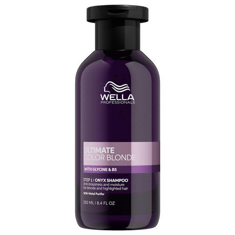 Wella Professionals Ultimate Color Blonde Onyx Shampoo Step 1